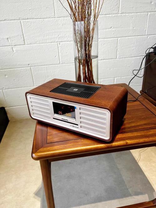 飞利浦TAM7208深度评测：CD胆机音箱的复古魅力与现代音质