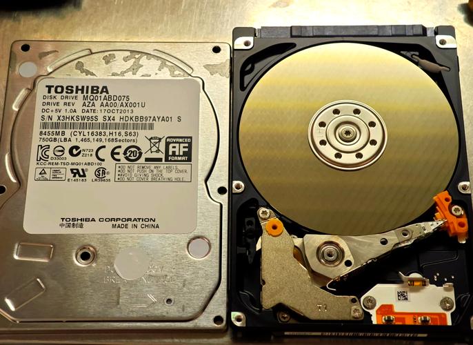 笔记本硬盘安装示意图