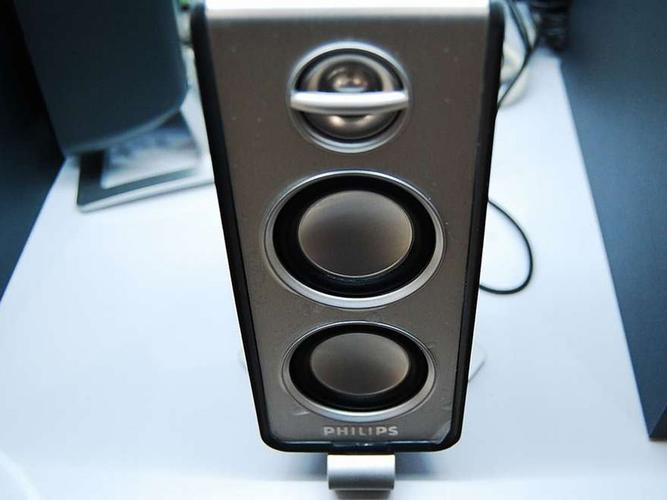 音箱技术参数示意