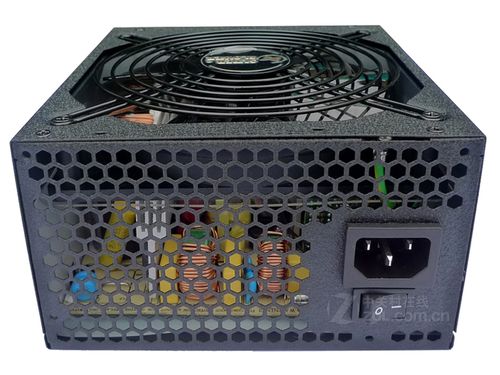 振华冰山金蝶550W vs 皇马D-02A 电源深度对比:品牌与山寨的较量