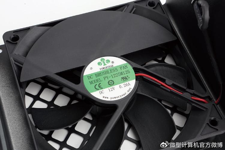 装机效果图
