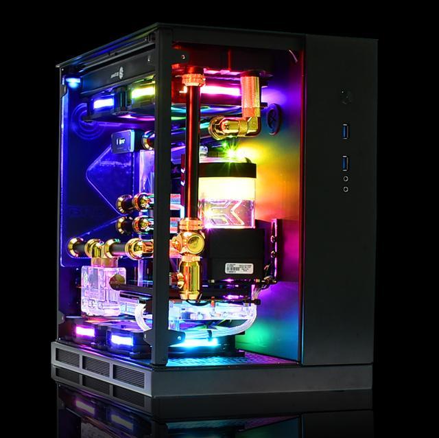 联力PC-Q37 WX成品展示
