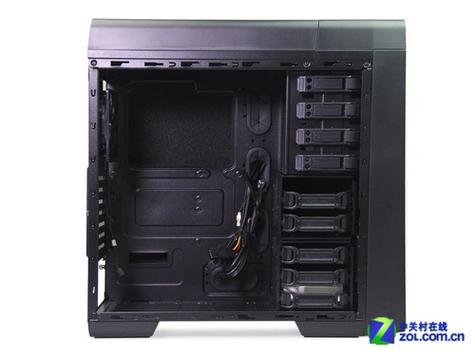Tt Urban S41静音版（VP600M1N2N）深度评测：静音与扩展兼备的中塔机箱