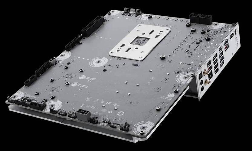 AMD AM4主板CPU插槽与内存规格