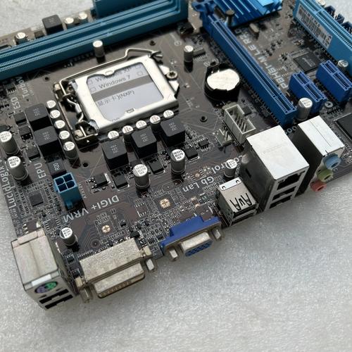 华硕P8H61-M LE R2.0主板深度评测：经典Intel H61芯片组的稳定之选