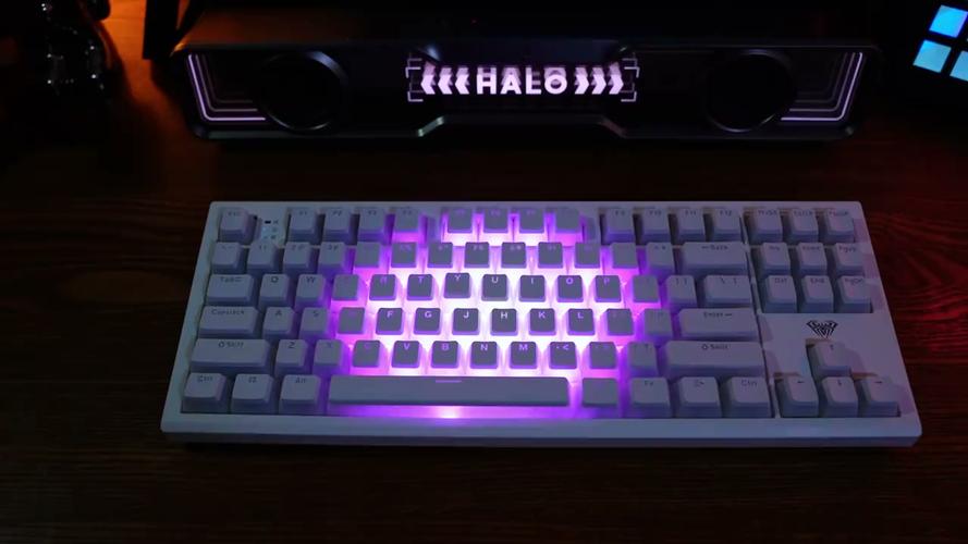 狼蛛F2087Pro vs 新盟K520 深度对比:谁是你的机械键盘首选?