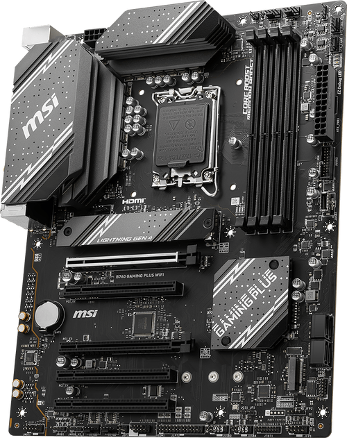 主板 PCIe 和 M.2 接口特写