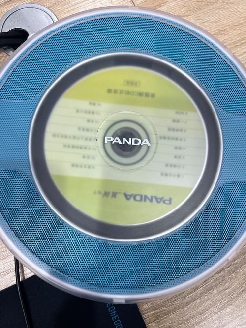 熊猫CD-66 vs 漫步者R208PF 深度对比：便携蓝牙音箱 vs 传统2.1低音炮
