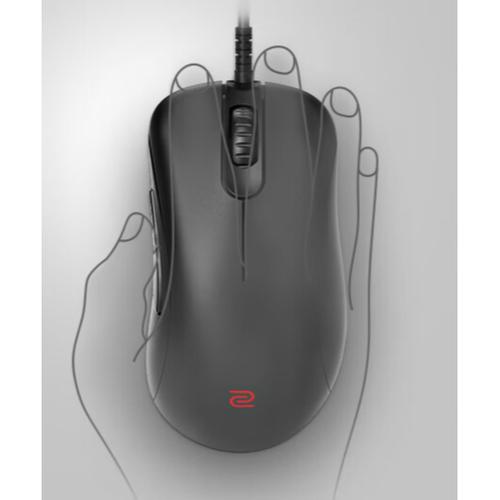 ZOWIE GEAR EC1-C vs FK2-B 深度对比:右手人体工学与对称设计的抉择