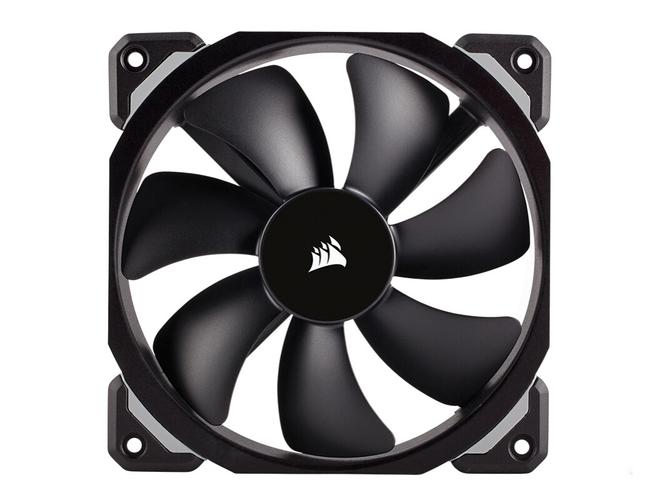 海盗船ML140 PRO RGB风扇外观