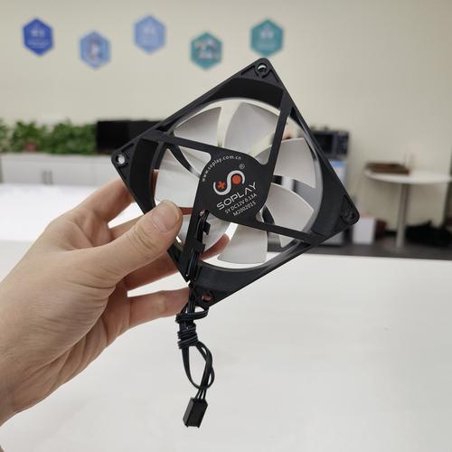 赛普雷SPS4标准版散热器整体外观