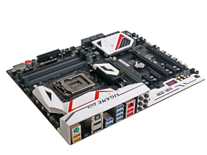 七彩虹iGame Z170烈焰战神X主板正面特写