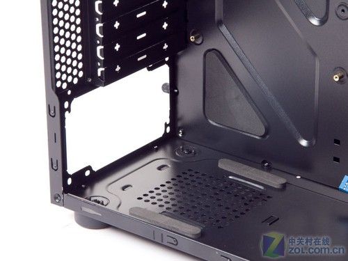 Affordable black PC case setup