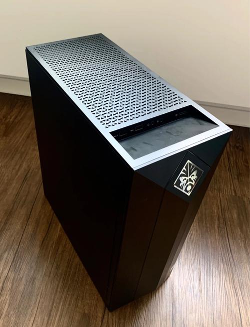 HP OMEN 25i 接口特写