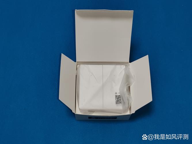 PC机箱存储仓位细节