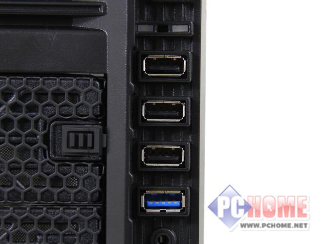 NZXT Tempest 410 Elite 桌面搭建场景