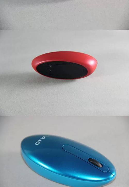 SONY VGP-UMS33 vs Tt 探索者X2 深度对比：移动便携与竞技游戏的选择