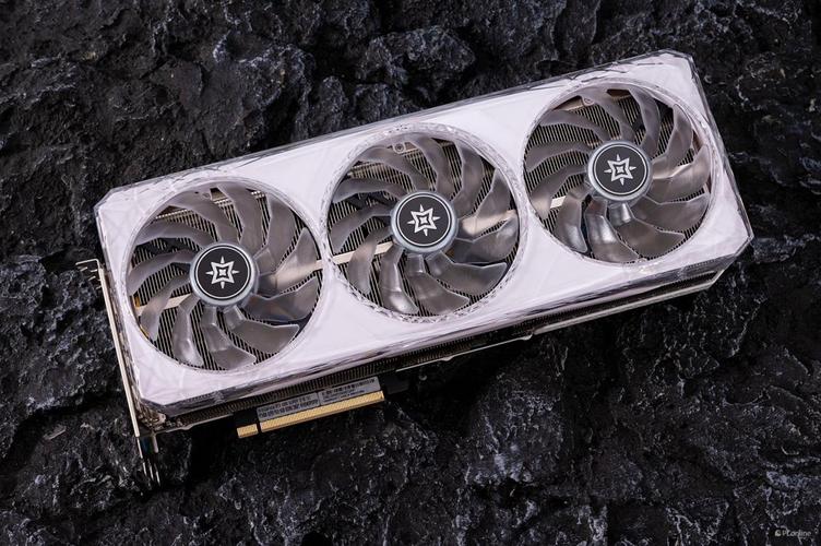影驰RTX 4080星曜OC外观