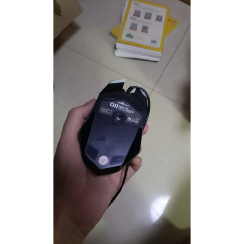 雷迪凯Q11 vs 达尔优钥匙扣Z12 深度对比:游戏鼠标与便携鼠标的较量