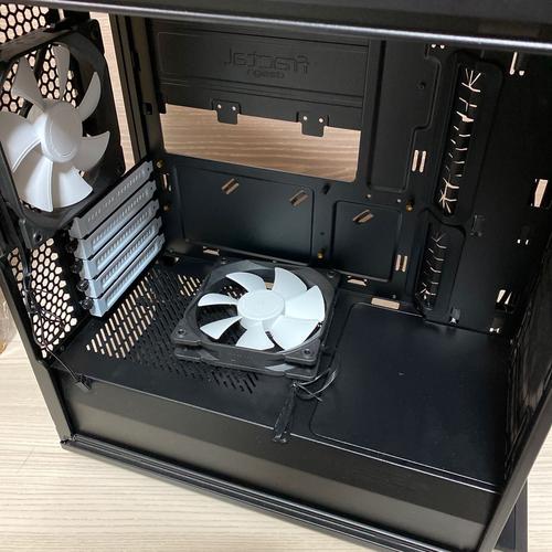 Fractal Define Mini 机箱性能测试搭建