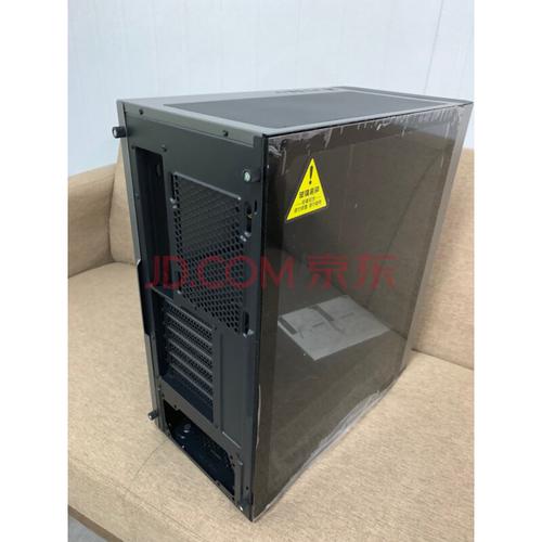 PC机箱外观侧透设计