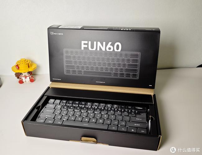 魔极客FUN60 Ultra TMR三模双8K炫光磁轴白色深度评测：客制化磁轴新标杆
