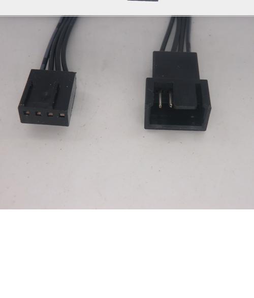 科达柏 PWM 延长线 vs 玩嘉棱镜3pro 机箱风扇 深度对比