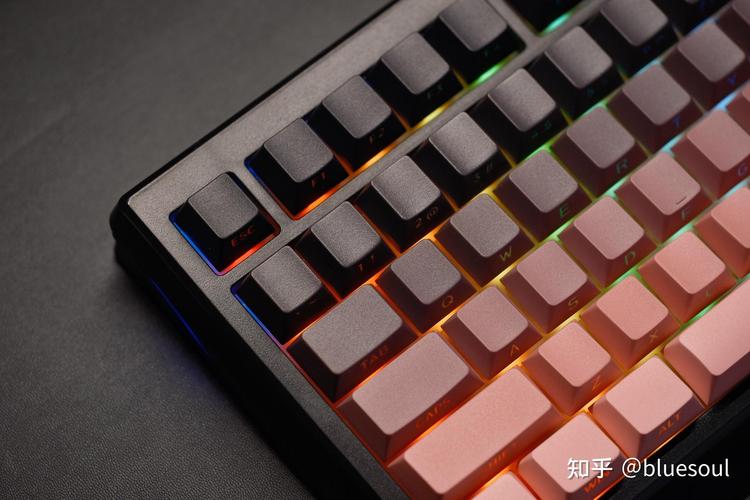 机械键盘桌面使用场景建议