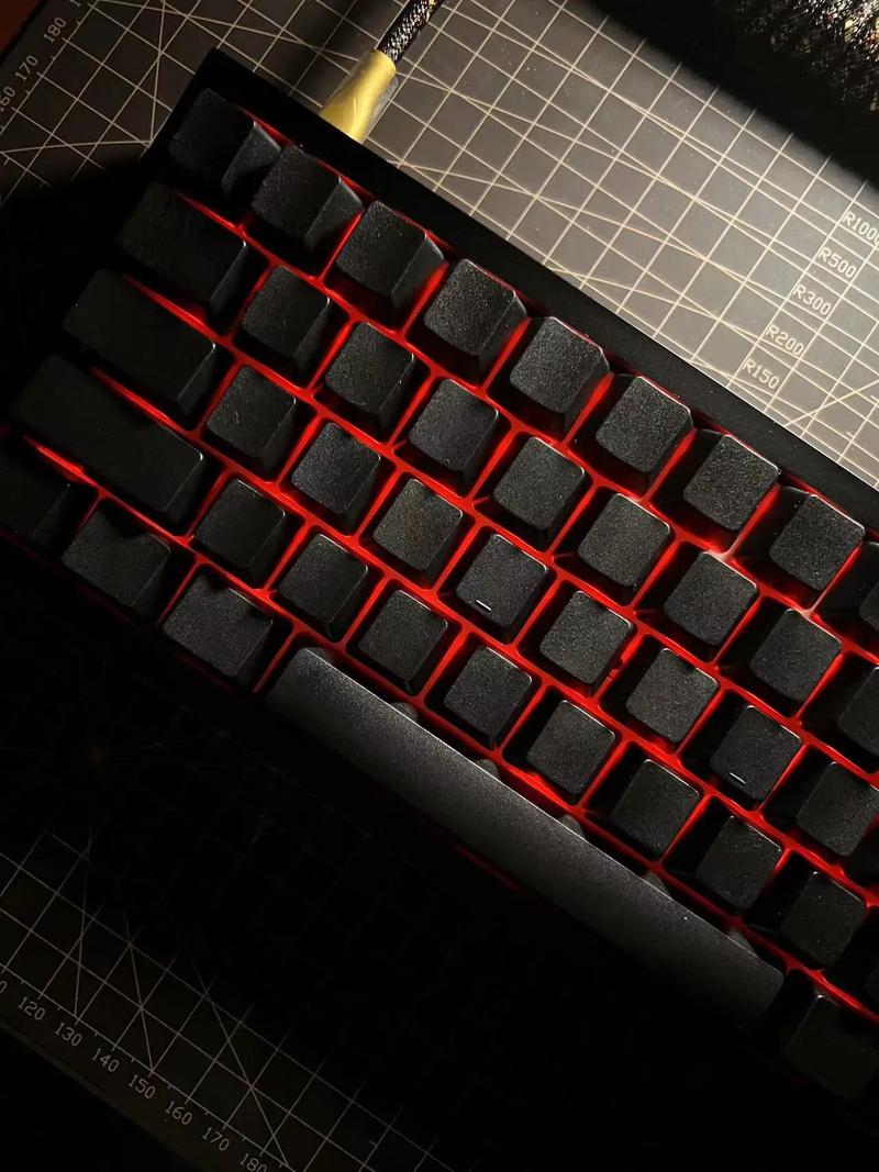 reccazr KW75pro 键盘整体外观