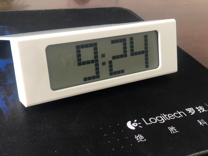 Leoisilence Q9 黑色升级款评测:闹钟显示与持久续航的完美结合