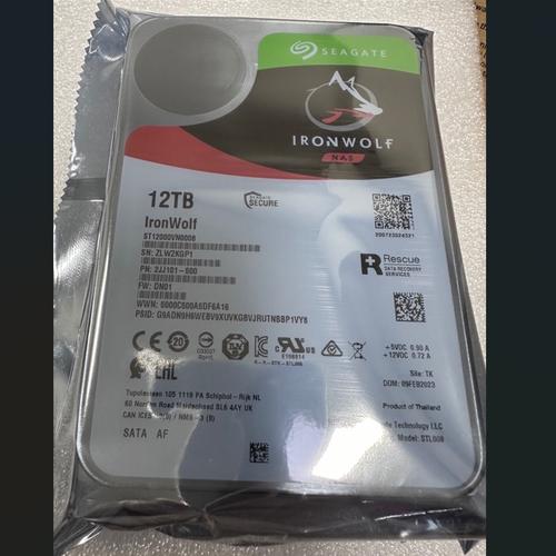Seagate IronWolf NAS硬盘外观细节