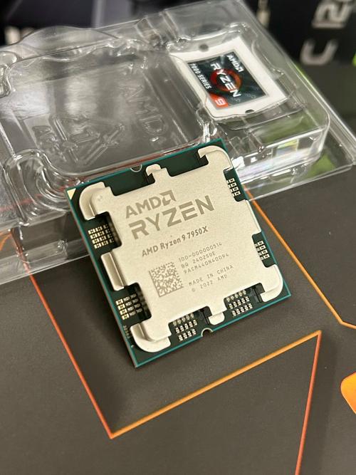 Ryzen 9 7900X散热器安装