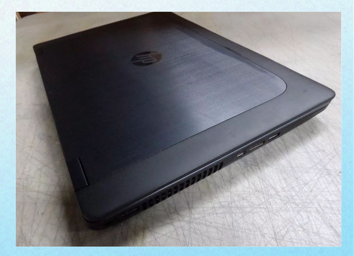 HP Z23n G2 外观正面