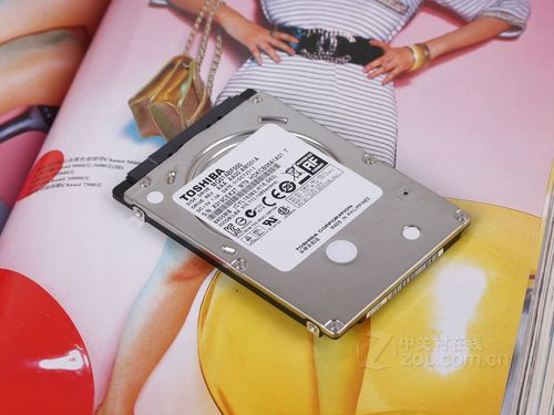 东芝MQ01ABF032混合硬盘外观