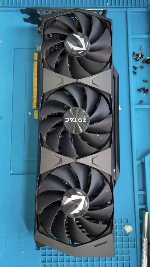 索泰RTX 3070 X-GAMING OC显卡正面