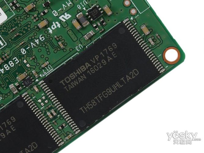 SSD connected in laptop storage setup
