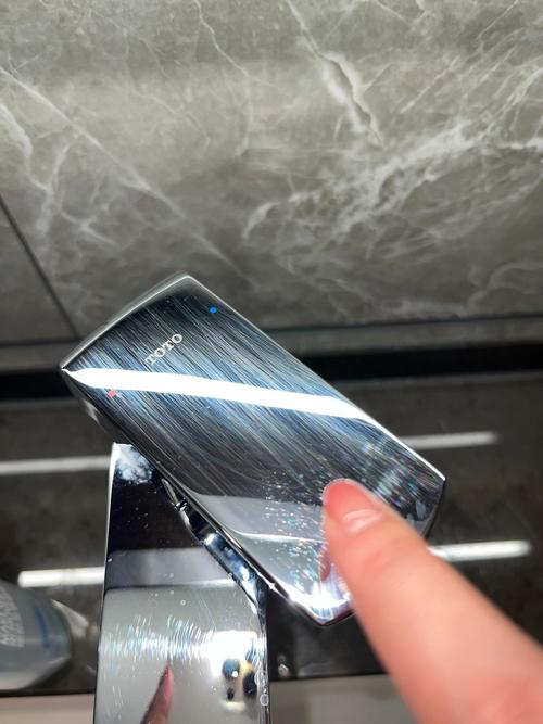 固态硬盘低功耗散热