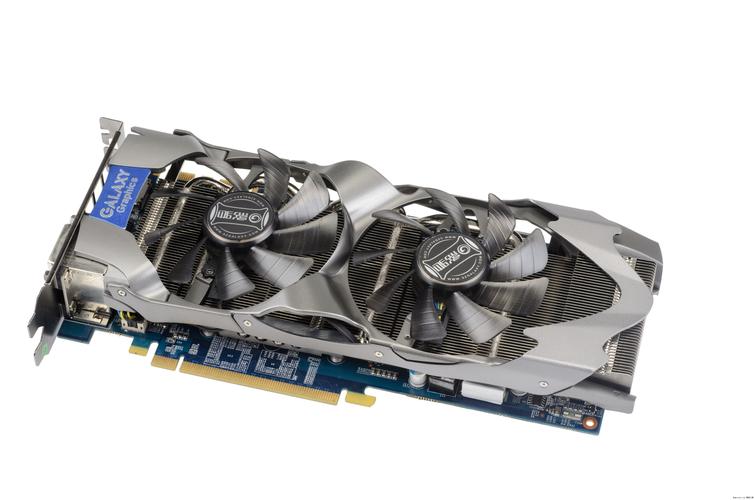 GTX 660 Ti 核心与 PCB 细节