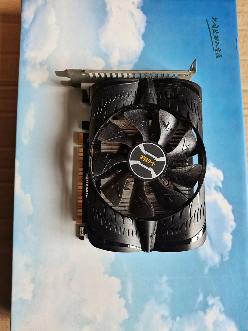 电脑散热风扇