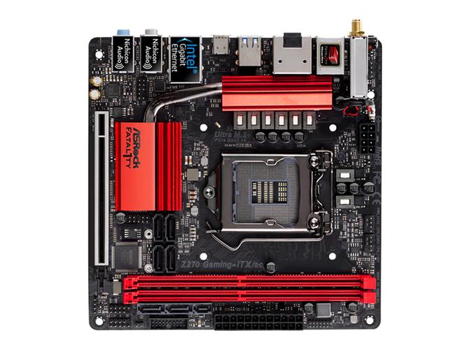 Mini-ITX 主板接口特写