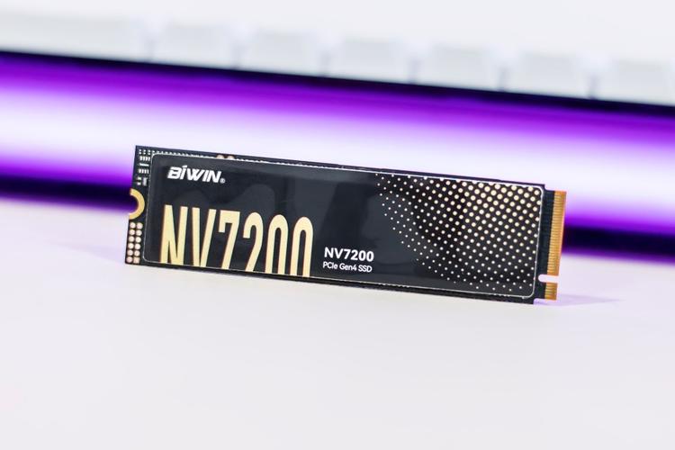 SSD hardware components