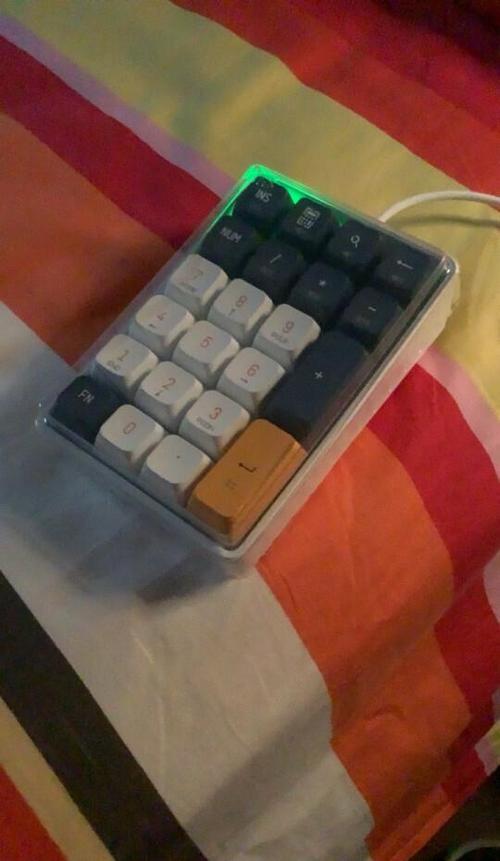 键盘内部薄膜结构
