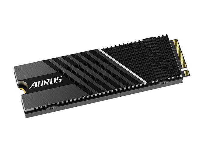 SSD 固态硬盘外观特写