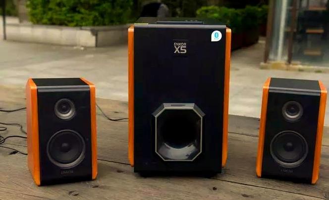 恩科X5B vs 不见不散LV290 深度对比:桌面低音炮与户外便携音箱的抉择