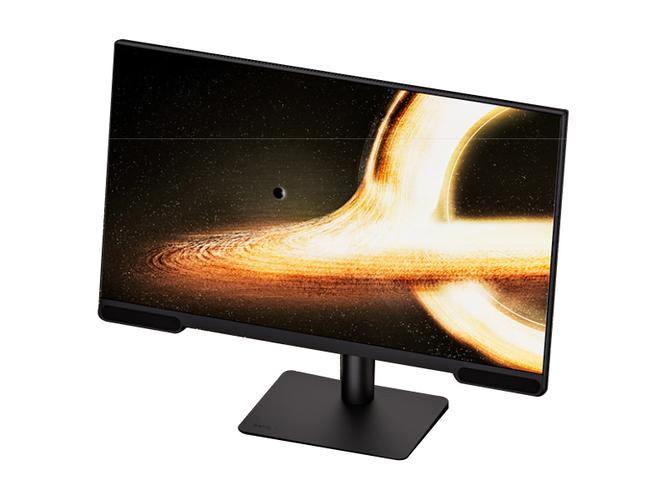 4K monitor display with color calibration