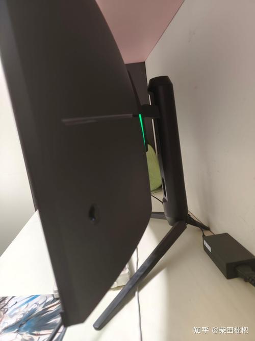 Gaming monitor with high refresh rate