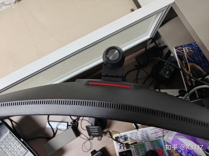 Person choosing computer monitor