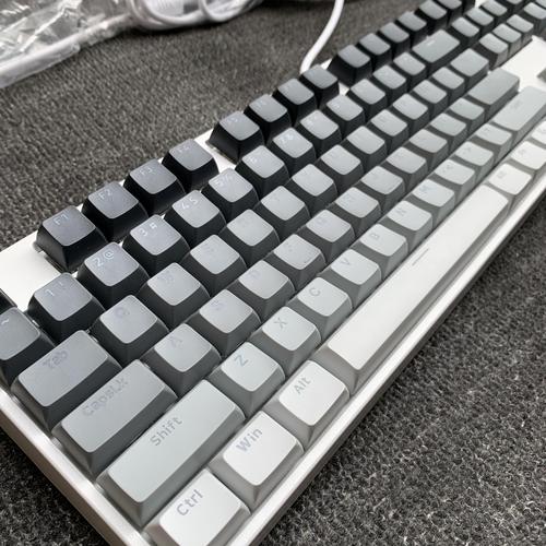 reccazr S87pro 键盘外观展示