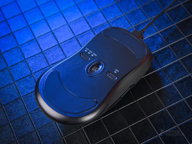 ZOWIE GEAR XL2586X 电源接口