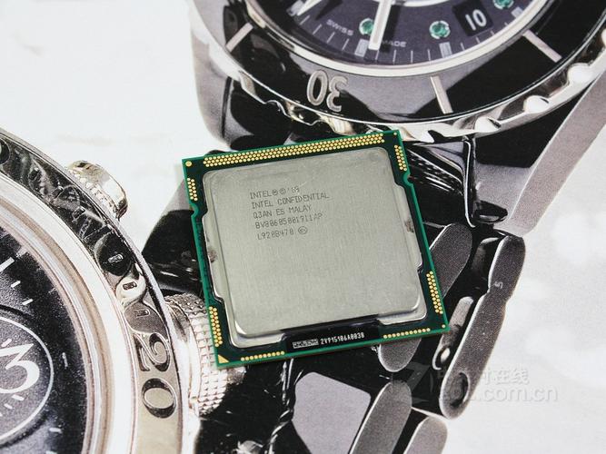 CPU cooler with fan